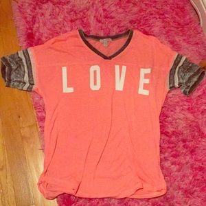 Love pink short sleeve shirt
